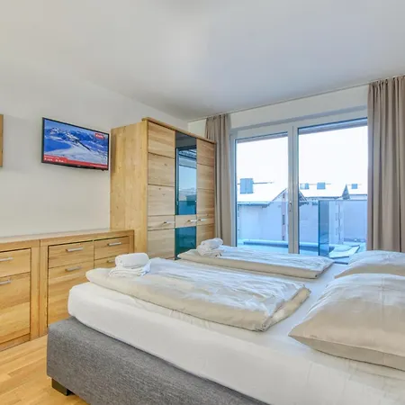 Alpin & Seeresort Penthouse 18 - By Alpen *